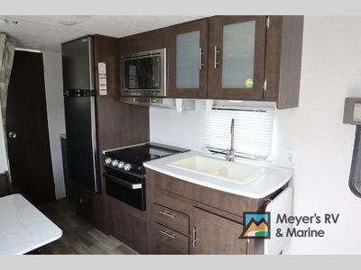2019 Forest River RV Wildwood X-Lite - Photo 10