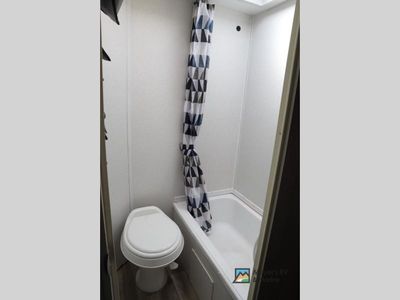 2019 Forest River RV Wildwood X-Lite - Photo 16