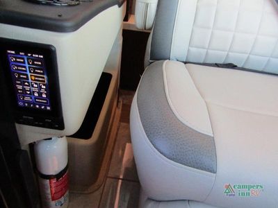 2025 Tiffin Motorhomes Allegro Bus - Photo 8