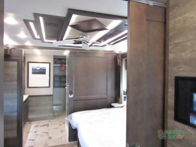 2025 Tiffin Motorhomes Allegro Bus - Photo 35