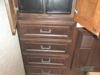 2025 Tiffin Motorhomes Allegro Bus - Photo 46