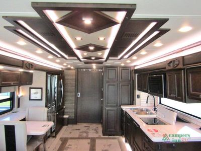 2025 Tiffin Motorhomes Allegro Bus - Photo 7