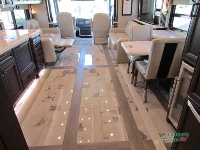 2025 Tiffin Motorhomes Allegro Bus - Photo 34