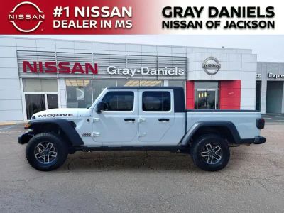 2024 Jeep Gladiator - Photo 4