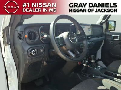 2024 Jeep Gladiator - Photo 10