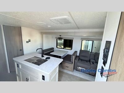 2026 Coachmen RV Freedom Express Ultra Lite - Photo 7