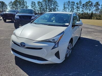 2018 Toyota Prius - Photo 2