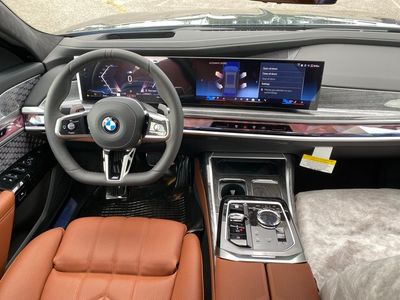 2026 BMW 7 Series - Photo 11
