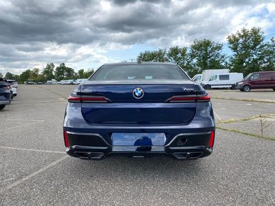 2026 BMW 7 Series - Photo 3