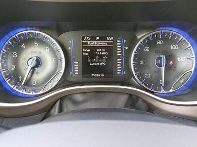 2023 Chrysler Voyager - Photo 14