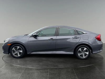 2019 Honda Civic — detail view