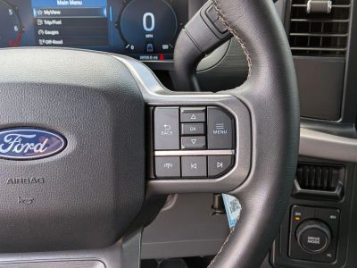 2025 Ford F-150 - Photo 17