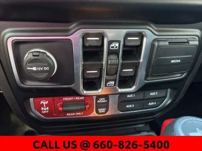 2022 Jeep Wrangler - Photo 42