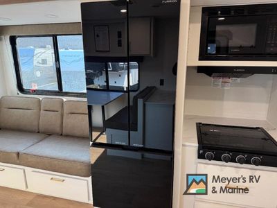 2026 Grand Design Transcend Xplor - Photo 9