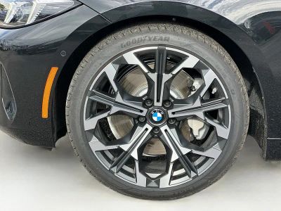 2026 BMW 4 Series — photo 26 view
