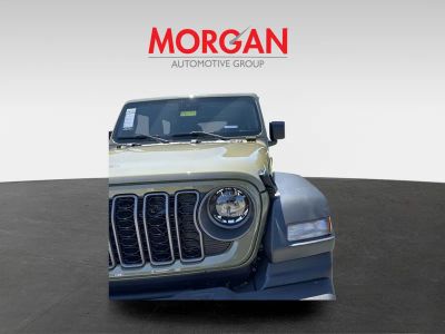 2025 Jeep Wrangler — photo 9 view