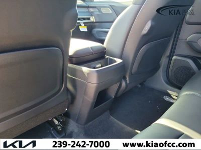 2027 Kia Telluride — photo 13 view