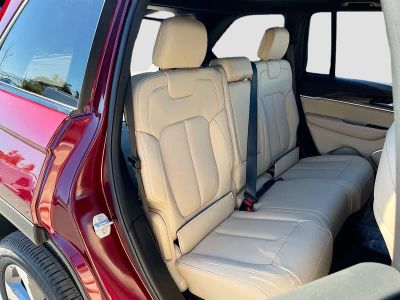 2026 Jeep Grand Cherokee — photo 24 view