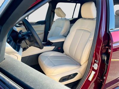 2026 Jeep Grand Cherokee — photo 17 view
