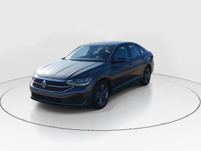 2024 Volkswagen Jetta - Photo 3