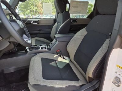 2026 Ford Bronco — photo 11 view