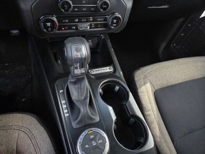 2026 Ford Bronco — photo 10 view
