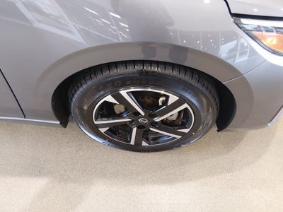 2024 Nissan Sentra - Photo 10