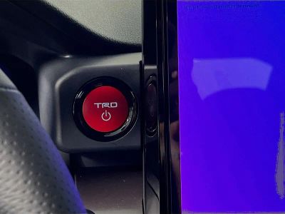 2025 Toyota Tacoma — photo 20 view