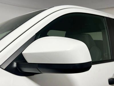 2025 Toyota Tacoma — photo 10 view