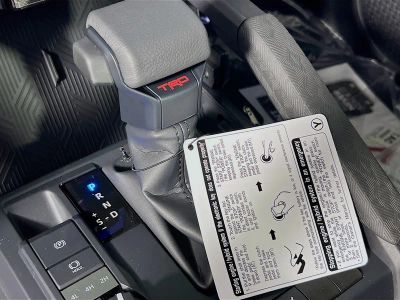 2025 Toyota Tacoma — photo 21 view