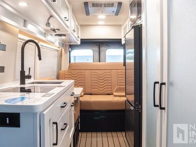 2026 Coachmen Beyond - Photo 9