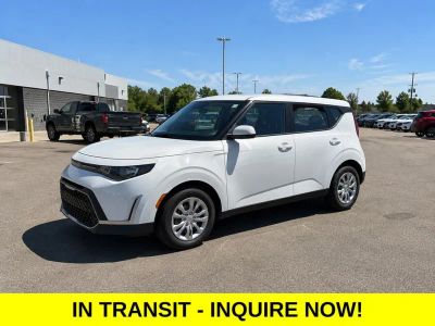 2024 Kia Soul - Photo 1