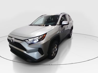 2023 Toyota RAV4 - Photo 3