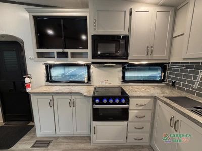 2024 Keystone RV Cougar - Photo 11