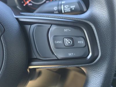 2026 Jeep Wrangler — photo 27 view