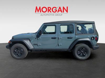 2026 Jeep Wrangler — photo 8 view