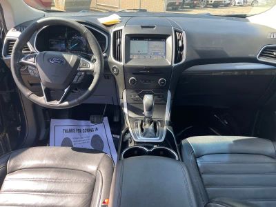 2017 Ford Edge — photo 12 view