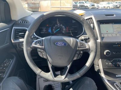 2017 Ford Edge — photo 19 view