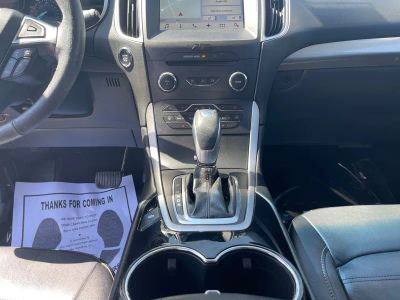 2017 Ford Edge — photo 13 view