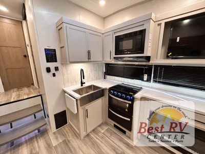 2026 Dutchmen RV Astoria - Photo 31