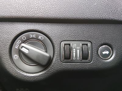 2022 Dodge Charger - Photo 18