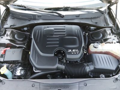 2022 Dodge Charger - Photo 9