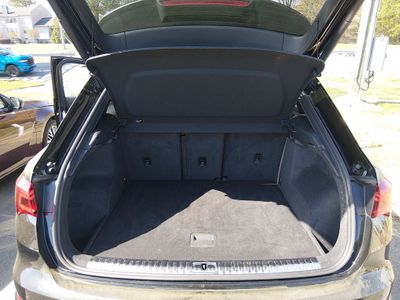 2025 Audi Q3 — photo 11 view