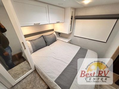 2026 Thor Motor Coach Four Winds - Photo 57
