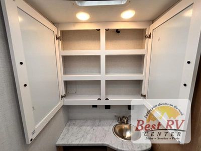 2026 Thor Motor Coach Four Winds - Photo 65