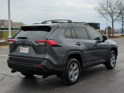 2025 Toyota RAV4 - Photo 5