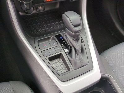 2025 Toyota RAV4 - Photo 14
