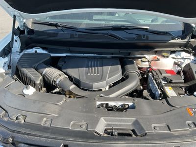 2025 GMC Acadia - Photo 13