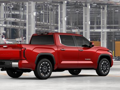 2026 Toyota Tundra — photo 10 view