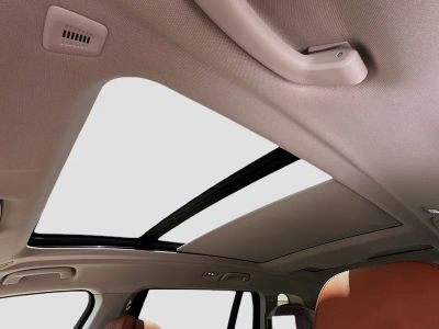 2026 BMW X7 — photo 15 view